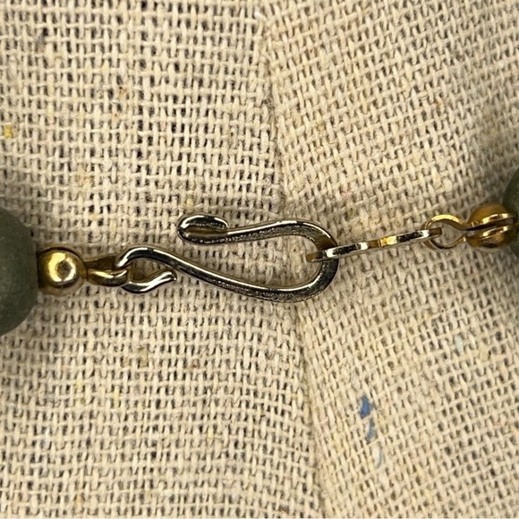 VINTAGE 80s CHUNKY BEADED NECKLACE PURPLE GREEN BOHO LAYERED - Picture 5 of 9